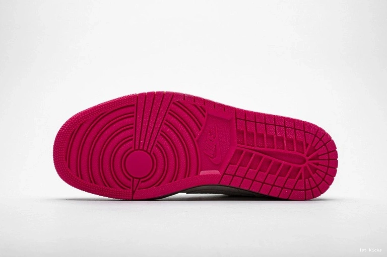 Pink Jordan Gum Hyper 553558-119  1 Low White 0308